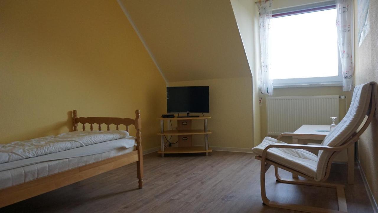 Logia Hotel Garni Neuharlingersiel Exteriör bild