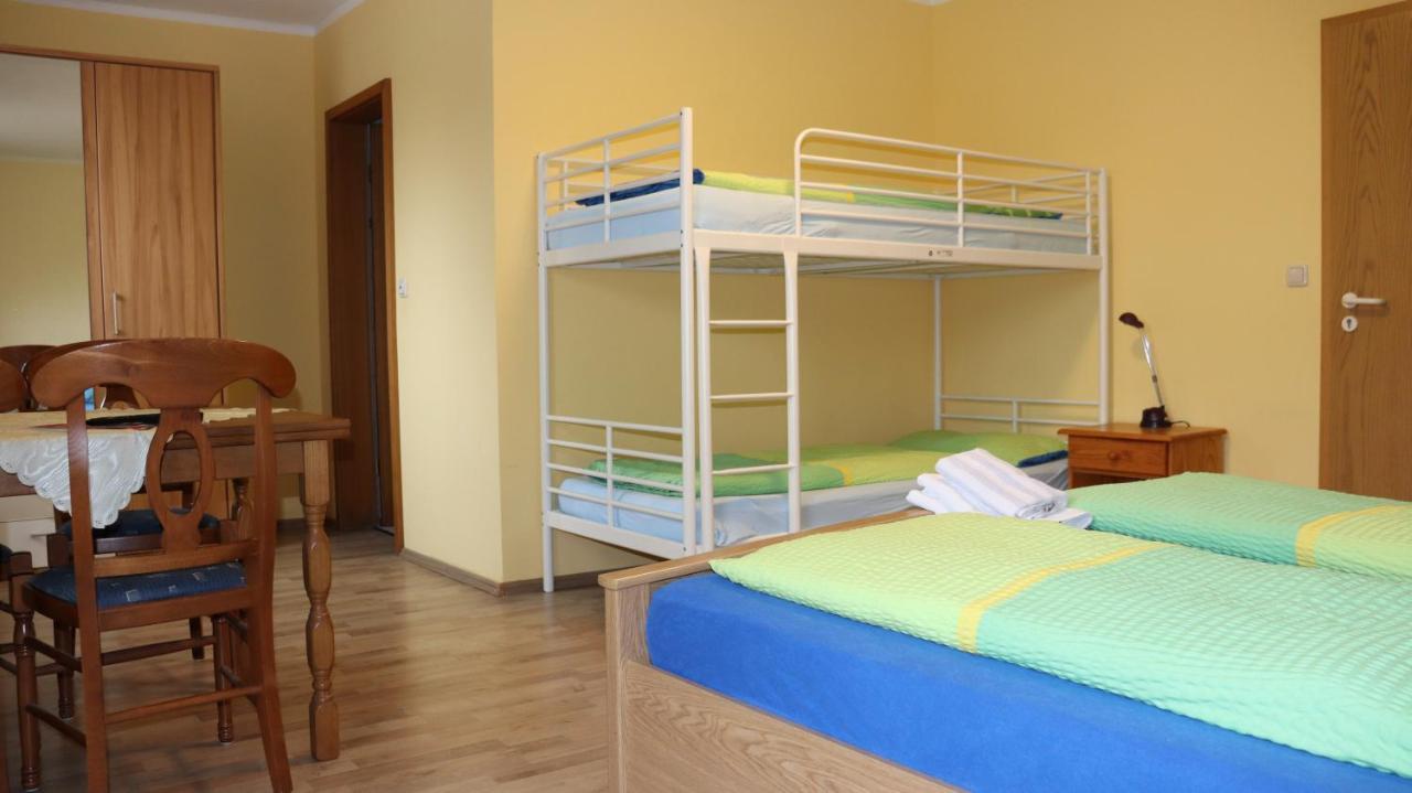 Logia Hotel Garni Neuharlingersiel Exteriör bild